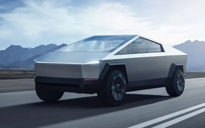 Tesla Cybertruck, le pick-up de luxe au look futuriste d'Elon Musk