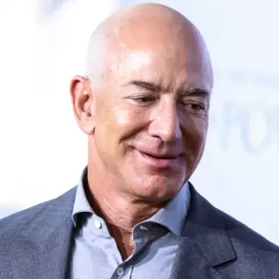 Des livres à l'espace : comment Jeff Bezos a bâti sa fortune