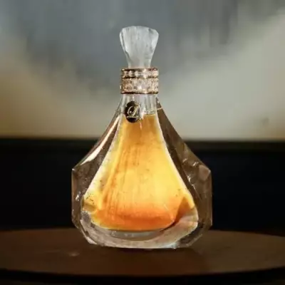 Un peu d'or et quelques diamants : voici la bouteille de rhum la plus chère du monde